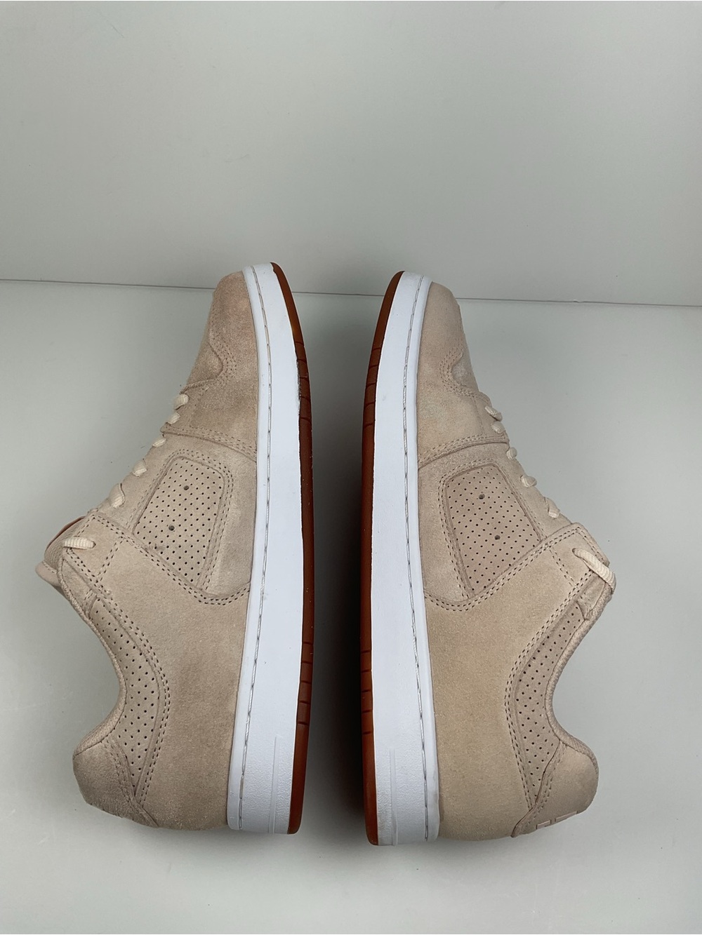 DC Manteca 4 Women’s Size 10 Beige Suede Skate Sneakers Casual Shoes - Picture 10 of 12